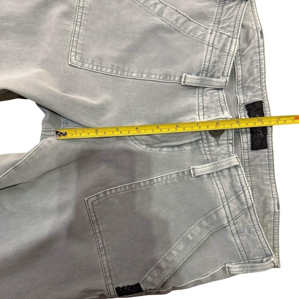 Silver Jeans Light Green Gray Cropped Denim Size 27 25 Utility Slim Minimalist - Picture 9 of 11